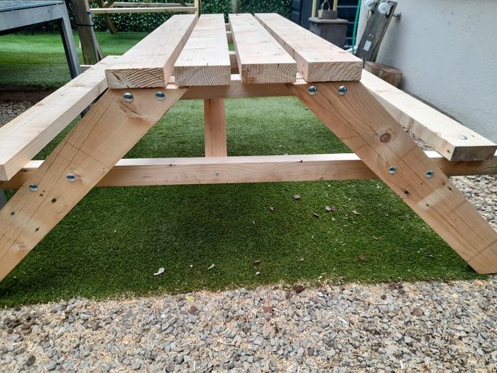 Heavy Duty Outdoor picnic table