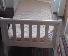 Children's bed