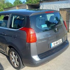 Peugeot 5008 , year 2010
