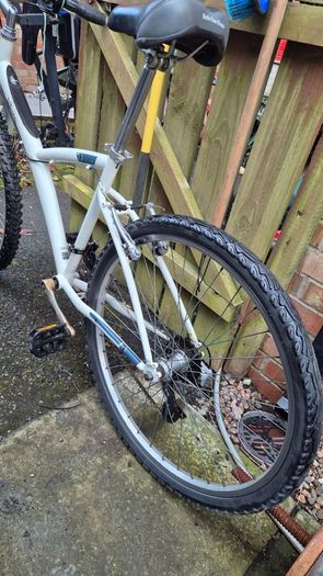 b twin mtb bike adult bicycle 26inch wheels
