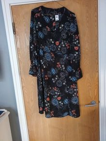 Dunnes Khaki Print  Dress.   S.14.     B.N.W.T