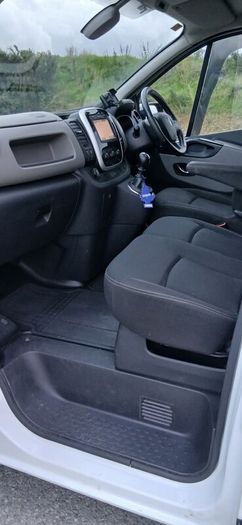 Renault Traffic Sport...HIGH SPEC  1.6 (NO VAT)