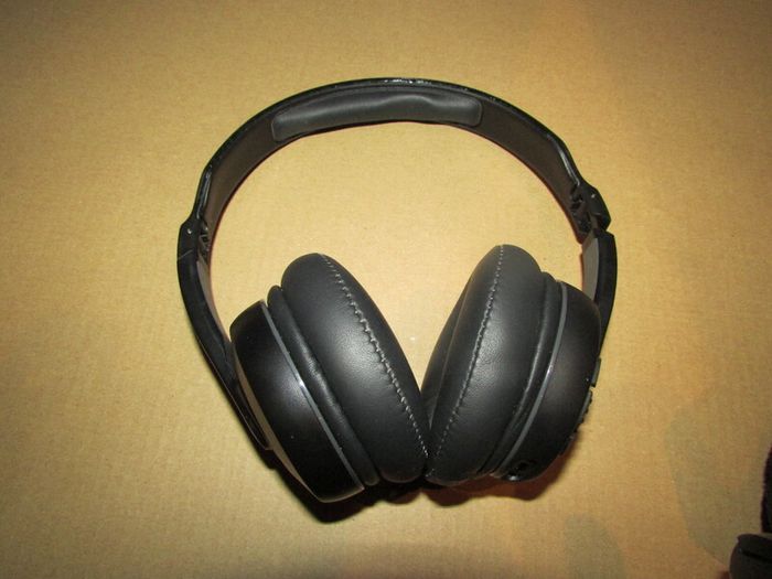 Wired Headphones