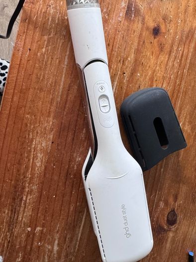 ghd Duet Style Hot Air Styler in Excellent Condition