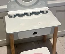 Kids Dressing Table