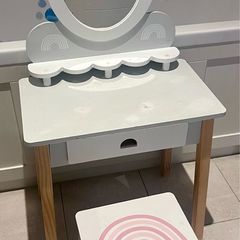 Kids Dressing Table