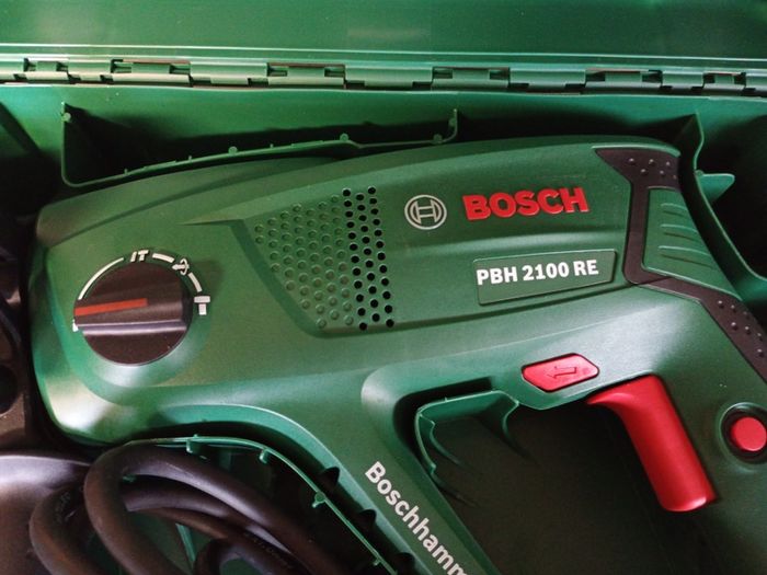 Bosch Rotary Hammer PBH 2100 RE (550 W; SDS Plus