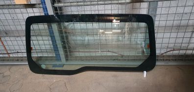 Mitsubishi pajero junior rear screen