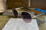 Sunglasses Golden Frame Gucci