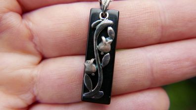 Vintage Sterling Silver 925 Floral Pendant with Separate Black Back and  Sterling Silver Chain