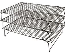 3 Tier Non-Stick Cooling Rack - Space Saving Collapsible Cake Cooling Tray For Baking - Freshly Baked Cakes, Muffins, Cookies & Biscuits - 40 x 25cm (FREE POSTAGE)