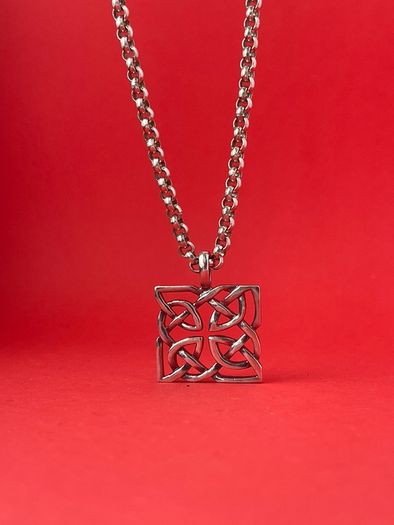 Silver Celtic Knot pendant