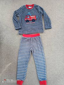 boys winter pj. Age 6/7