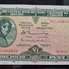 1976 Lady Lavery 1 pound banknote