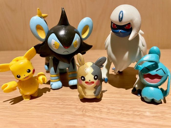 Pokemon Large Job Lot Bundle