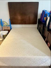 Free/urgent Selloff/ Velvet Headboard With Single Bed