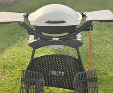 Weber Q2000 Bbq