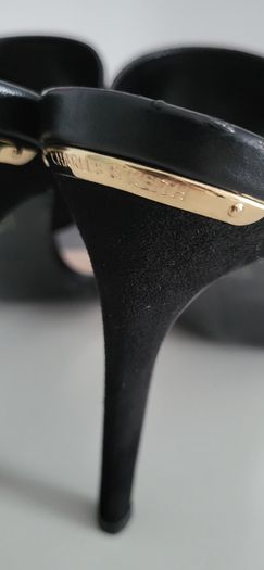 CHARLES & KEITH black suede wide strap high heels Sz 39 ( Fit 6-6.5 UK) - Rrp 153 (New)