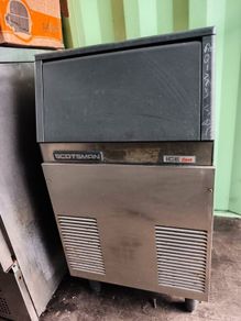 Ice macker