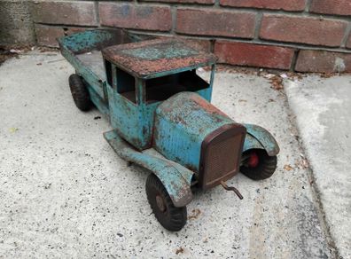 rare blue triang truck