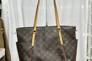 Louis vuitton bag