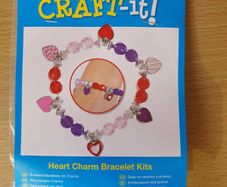 BNIP - An Adorable "Baker Ross Craft it" Heart Charm Bracelet Kit - 1 Item - Instructions included.