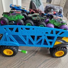 Hot Wheels Monster Trucks