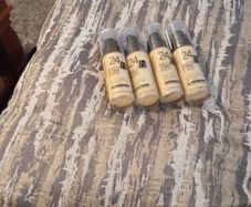 Foundation x4