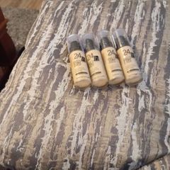 Foundation x4