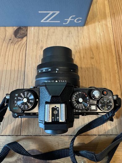 Nikon Z fc