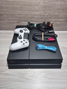 Playstation 4 PS4 500GB Black 8.52 Low Firmware & Wireless Controller (n7)