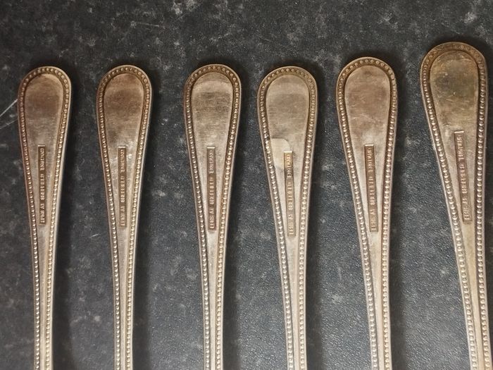 Vintage Sheffield Knives, Set of 6, EPNS A1.
