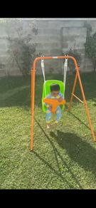 Indoor and outdoor swing. Suitable for 6m+.