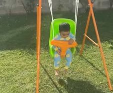 Indoor and outdoor swing. Suitable for 6m+.