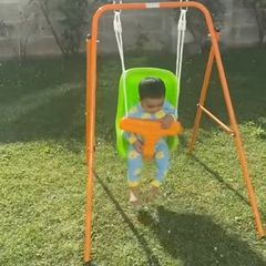 Indoor and outdoor swing. Suitable for 6m+.