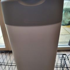 Tommee tippee nappy bins