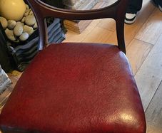 Antique victorian balloon chair