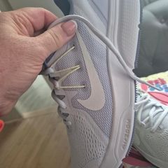 nike trainers