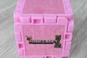 Minecraft pink cube