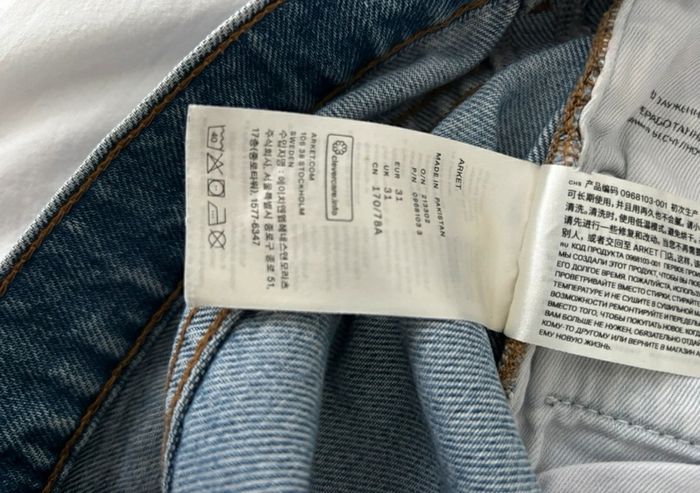 Arket High Waisted Jeans Size 31
