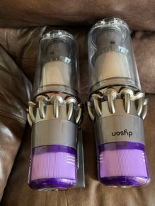 Dyson V11