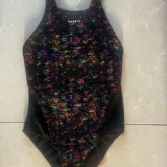 Decathlon girls swimsuit age 12-13 years