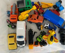 Toy vehicles