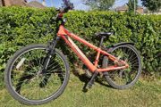 24 Inch Team Kids Mountain Bike. 18 Speed Shimano Gears.