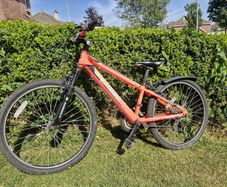 24 Inch Team Kids Mountain Bike. 18 Speed Shimano Gears.