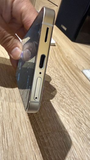 Samsung galaxy S24(Mint)
