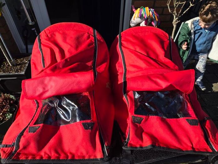 Out & About Nipper Double Buggy V4