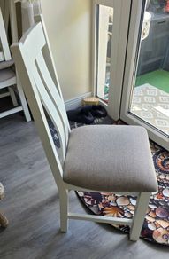 Set of 6 dining chairs