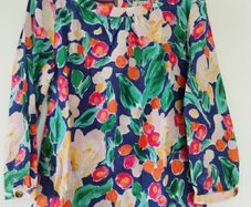 Ladies Summer Top - Size 12