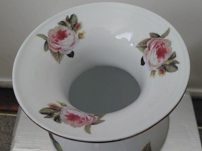 vase and bowl